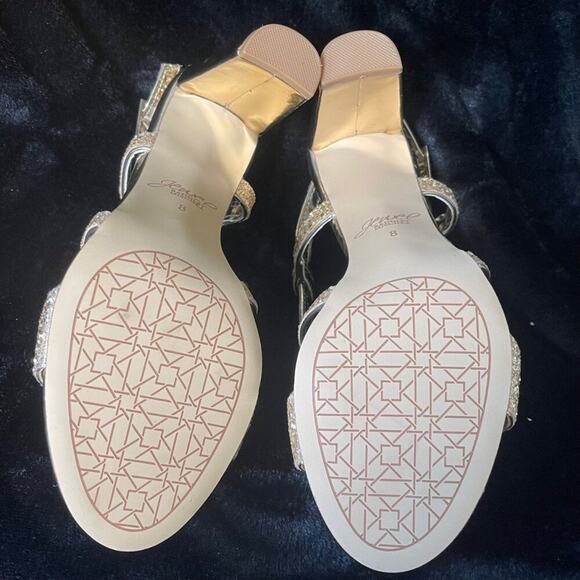 Badgley Mischka Jewel Women’s Gold Glitter Strappy Block Heel Sandals Size 8 - Picture 7 of 8